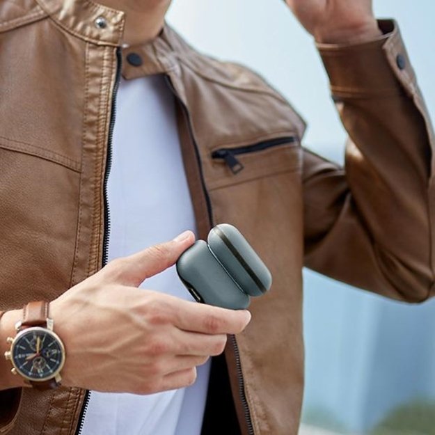 Uniq Lyden DS AirPods Pro 2 Case - Blue and Black 3