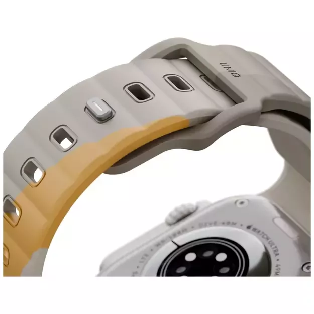 Uniq Stride De Rubber Strap for Apple Watch 44 / 45 / 46 / 49 mm - Beige 1