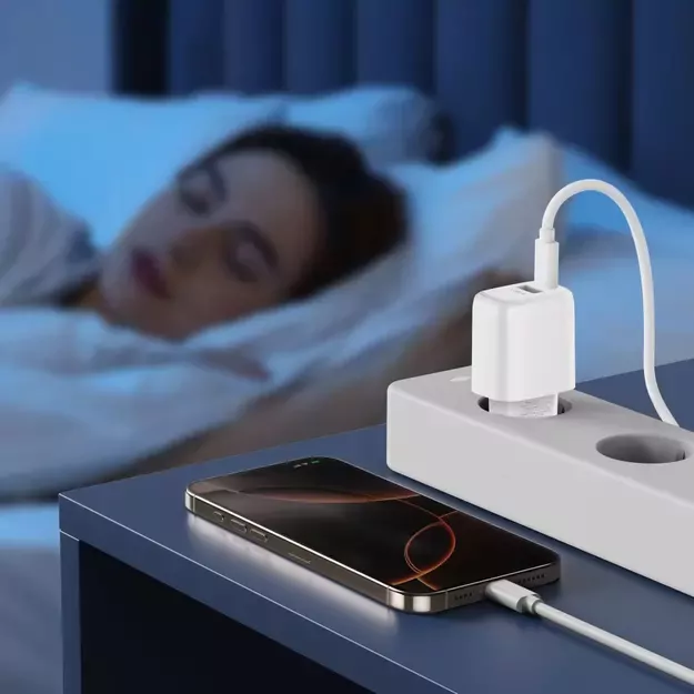 Tech-Protect NCA20 PD 20W QC3.0 USB-A / USB-C Wall Charger + USB-C / Lightning Cable 100cm - White 10