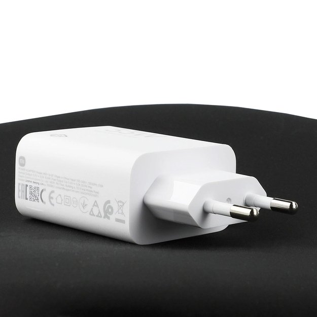Xiaomi MDY-16-EF 1xUSB-A 33W Wall Charger with 3A USB-C Cable - White 6