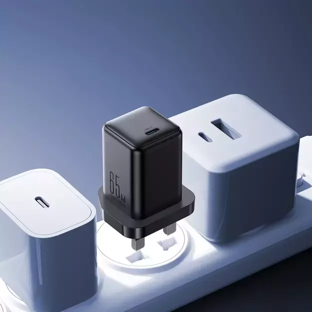 Joyroom JR-TCG18 65W Wall Charger 1 x USB-C (UK Plug) - Black 2