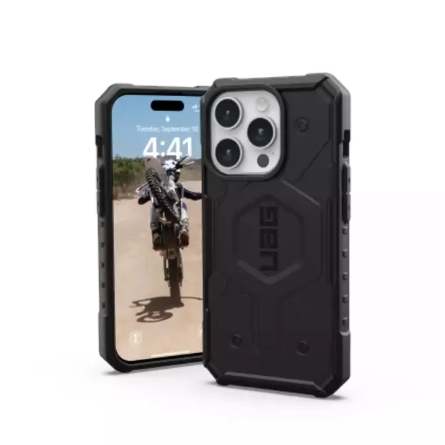 UAG Pathfinder MagSafe case for iPhone 15 Pro - black 7