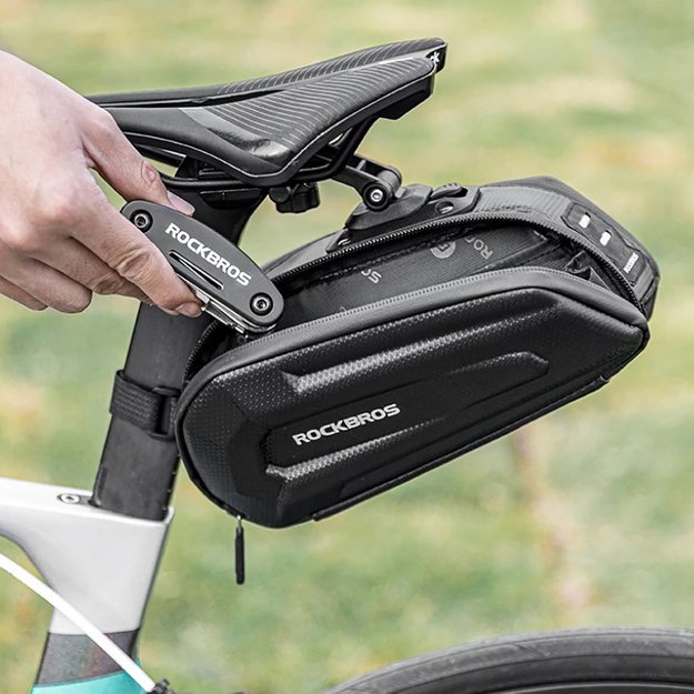 Rockbros B69 bicycle saddle bag 1.8l with easy release system - black 6