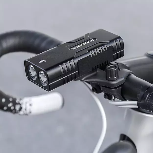 Rockbros 24310002001 bicycle light 850 lm with powerbank function + USB-C - USB-A cable - black 22