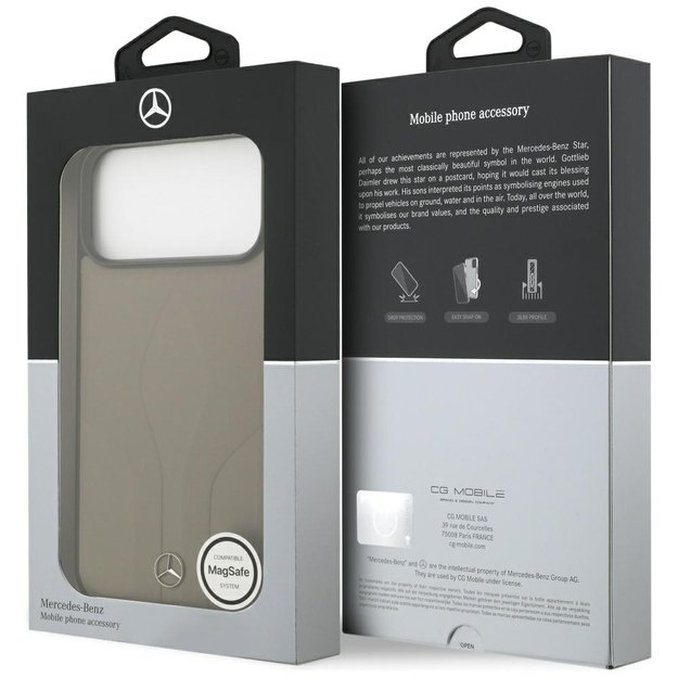Mercedes Leather The Move MagSafe Case for iPhone 17 Pro Max - Beige 7