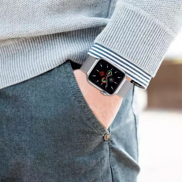 Tech-Protect MilaneseBand for Apple Watch 4 / 5 / 6 / 7 / 8 / 9 / SE (38/40/41 mm) - black 5