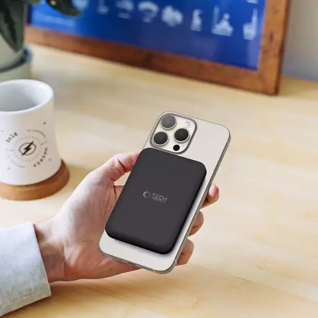 Tech-Protect LifeMag PB10 Powerbank with MagSafe 5000mAh 15W USB-C port - black + USB-C cable 14