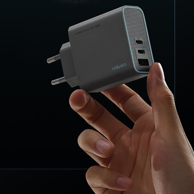 Cuktech CUKAD653EUGR 65W GaN Wall Charger 2 x USB-C 1 x USB-A - Gray 5