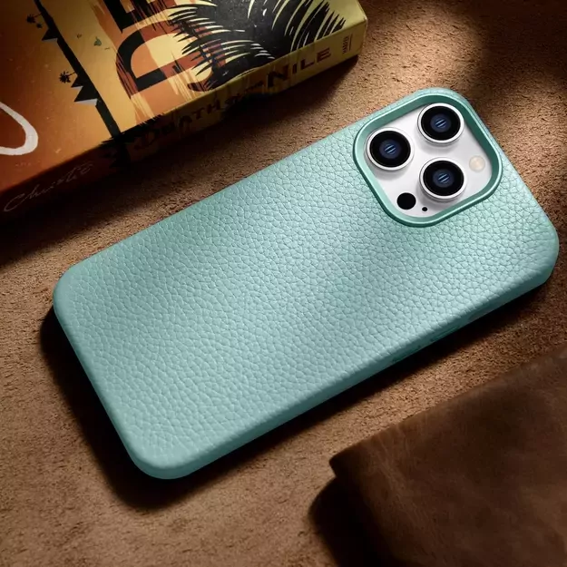 iCarer Litchi Premium Leather Case iPhone 14 Pro Magnetic Leather Case with MagSafe Green (WMI14220710-GN) 38