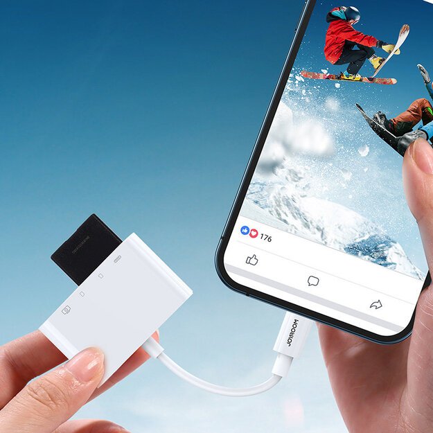 Joyroom S-H142 Lightning OTG HUB - USB-A 3.2 / Lightning / SD, TF card reader - white 1