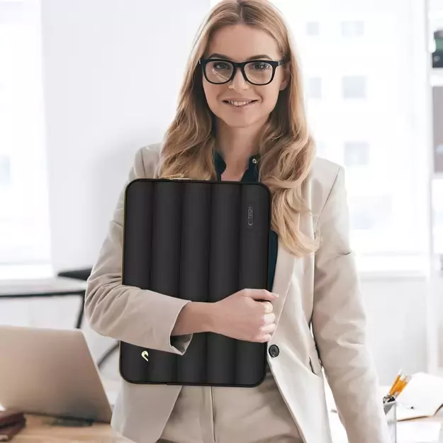 Tech-Protect Puffy 15-16 Laptop Bag - Black 6