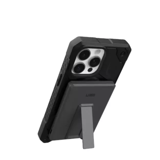 UAG Ultra Slim 5K 5000 mAh Powerbank with 10W Stand MagSafe Compatible USB-C Cable - Black/Gray 4