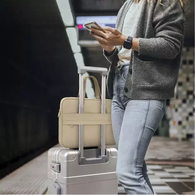 Tech-Protect Carrying Bag for 15-16&quot  Laptop - Beige 11