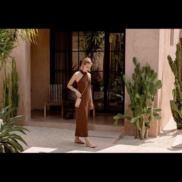 Uniq Coehl Creme iPhone 16 Pro 6.3&quot  Magnetic Charging case pink/ballet pink 8