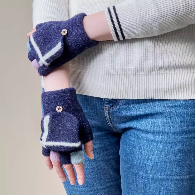 Women s/children s winter phone gloves - black 8