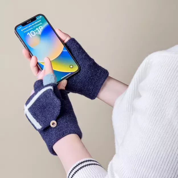 Women s/children s winter phone gloves - black 7