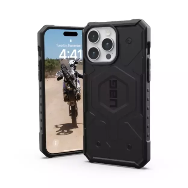 UAG Pathfinder MagSafe case for iPhone 15 Pro Max - black 7