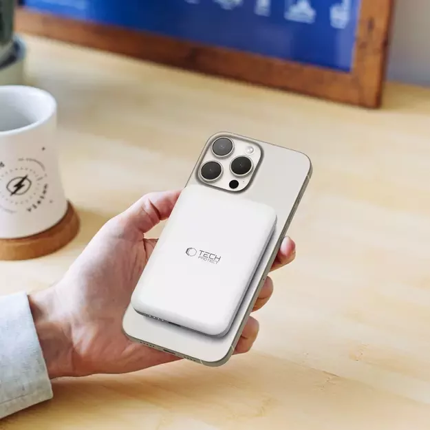 Tech-Protect LifeMag PB10 Powerbank with MagSafe 5000mAh 15W USB-C port - white + USB-C cable 14