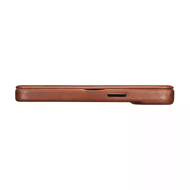 iCarer CE Oil Wax Premium Leather Folio Case iPhone 14 Plus magnetic flip case MagSafe brown (AKI14220707-BN) 57