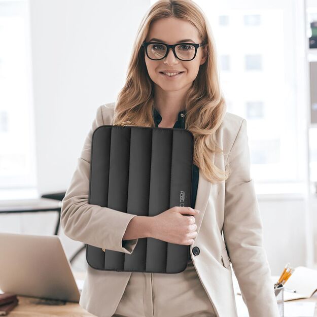 Tech-Protett Fluffy Laptop Bag 15-16 - Black 10