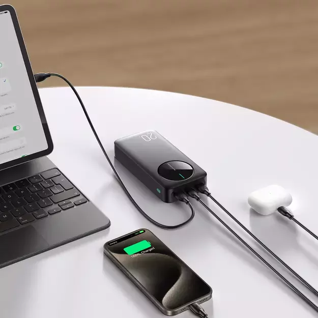 Powerbank Joyroom JR-PBF14 20000mAh 2.4A 2x USB-A 1x USB-C - black 8