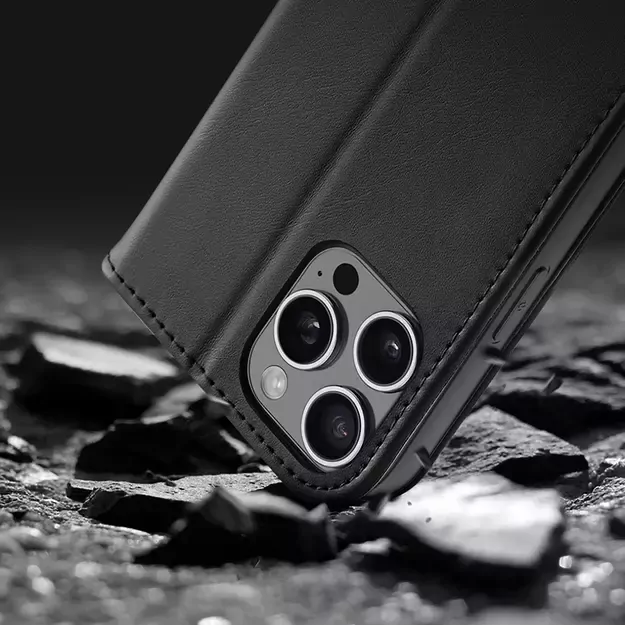 Dux Ducis Hivo iPhone 16 Pro Case with Flip and RFID Protection - Black 30