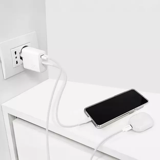 Puro 25W Power Delivery USB-A USB-C Wall Charger - White 1
