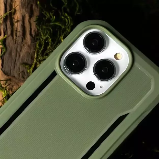 Raptic X-Doria Fort Case iPhone 14 Pro Max with MagSafe armored cover green 9