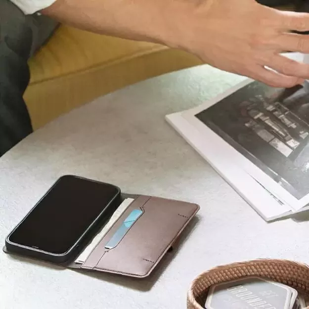 Uniq Journa case for iPhone 12 / iPhone 12 Pro - gray 6