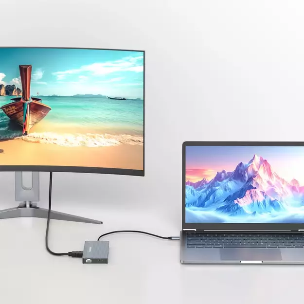 USB-C Hub 14 in 1 Wozinsky WDS03Y5S Multifunctional, Aluminum, for 3 Monitors, with 15 cm Cable - Gray 6