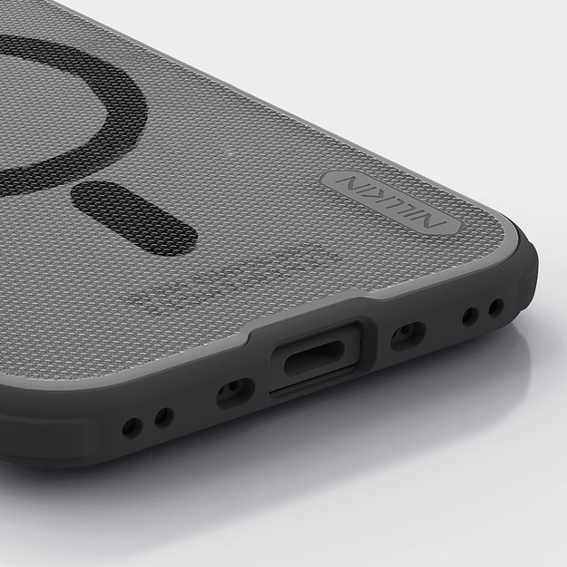 Super Frosted Shield Pro Magnetic Case IP17 Air Transparent black 7