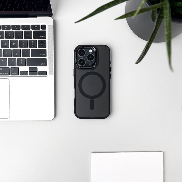 Magnetic Collection MagSafe iPhone 16 Pro Case - Black 5