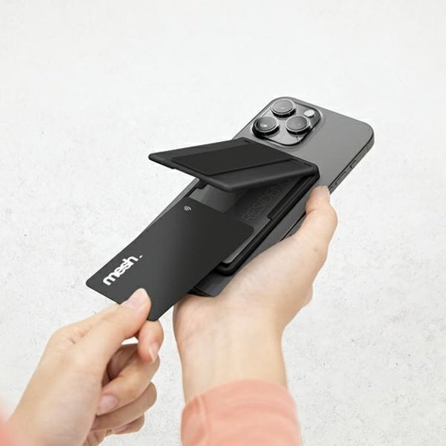 Uniq Heldro ID magnetic wallet with support and wristband - pink 7