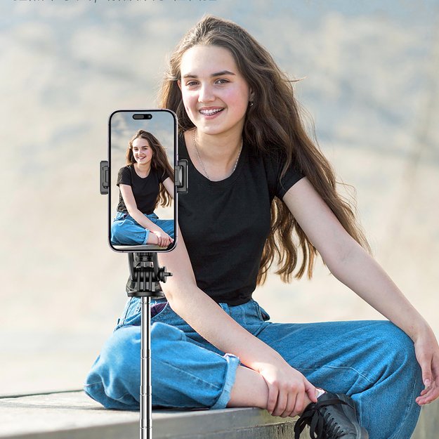 Selfie stick WC1Y3S telescopic tripod 1.3m with phone holder - black 21