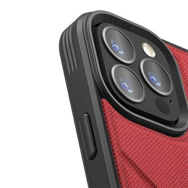Uniq Transforma MagSafe case for iPhone 13 Pro / iPhone 13 - red 4