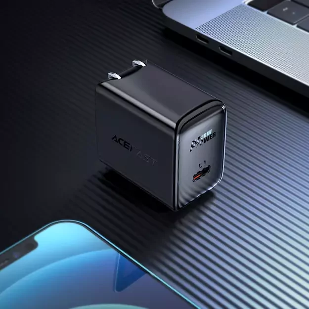 Acefast A23 30W GaN USB-C US Wall Charger - Black 4