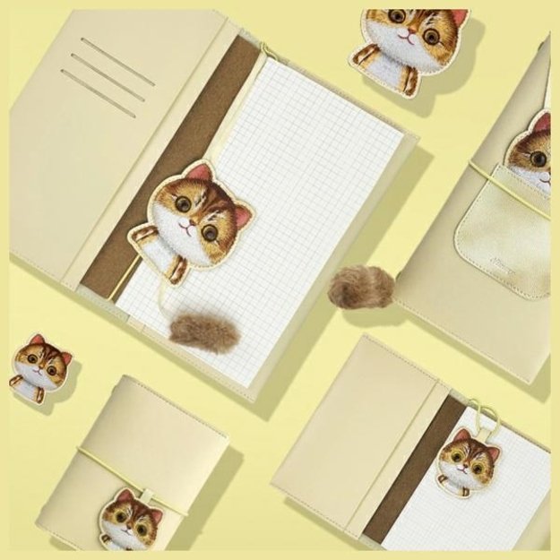 Nimmy Big Eyed Pet 2.0 Cat 2-in-1 Notebook + Pen Set - Beige 4