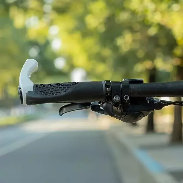 Rockbros BT1007W Bicycle Holder Set with Horns - White 4