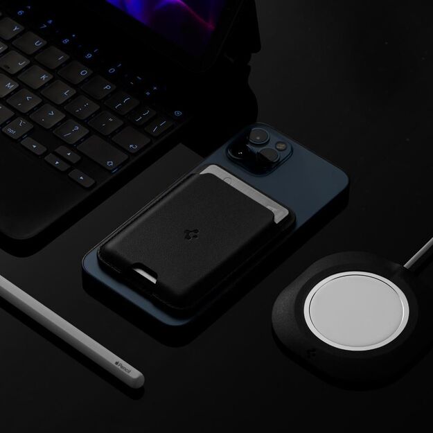 Spigen Valentinus Magnetic Wallet with MagSafe - Black 9