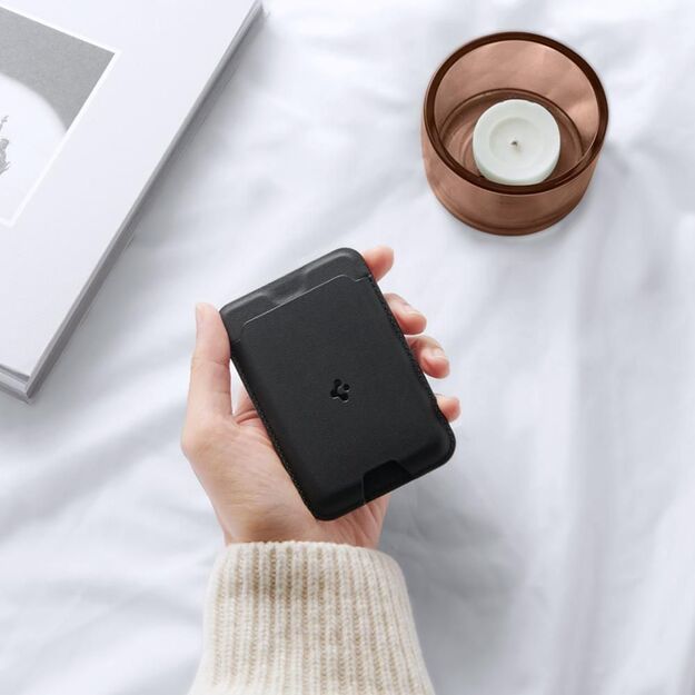 Spigen Valentinus Magnetic Wallet with MagSafe - Black 7