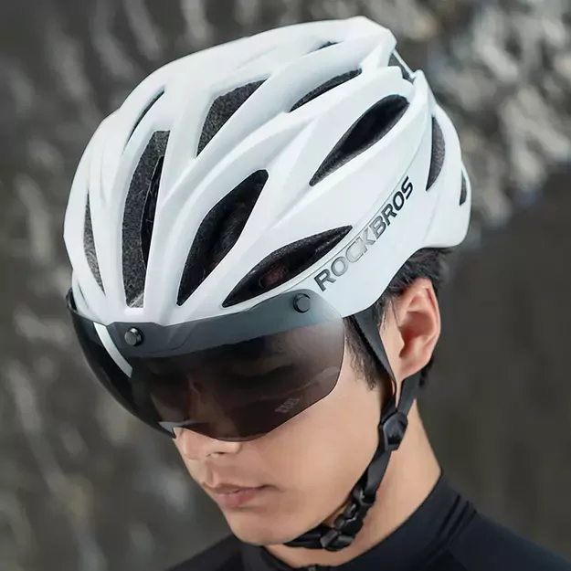 Rockbros Bike Helmet with Visor, Detachable UV Protective Goggles, Unisex - Black/Brown 6