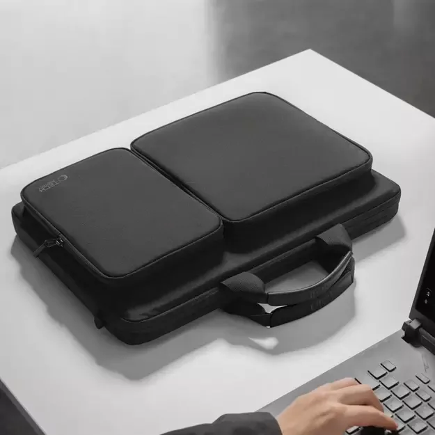 Tech-Protect Defender Bag for 17&quot  Laptop - Black 13