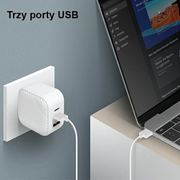Uniq Verge Pro 66W GaN USB-C wall charger - white 4