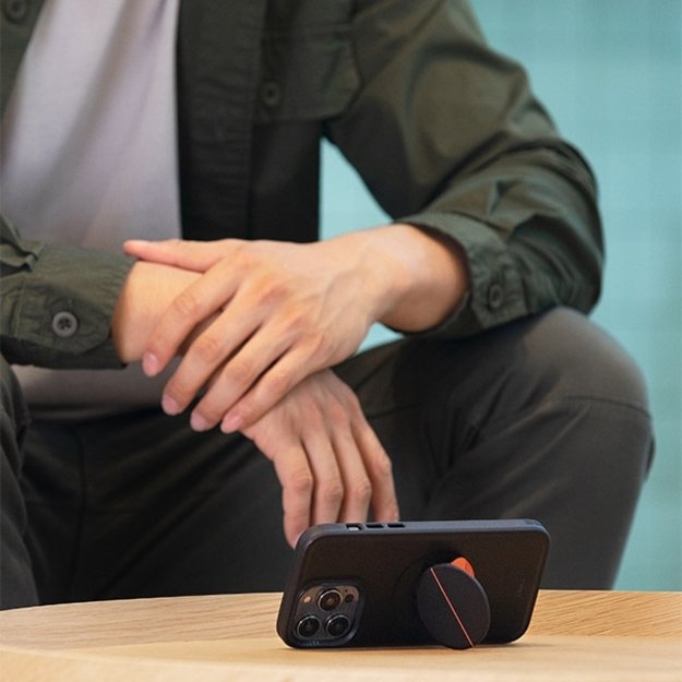 Uniq Novo Case for iPhone 14 Pro - Black 6