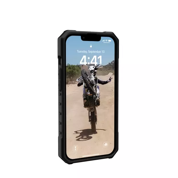 UAG Pathfinder MagSafe case for iPhone 14 Plus - green 21
