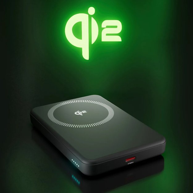 SBS Mag Power Qi2 5000 mAh Powerbank Compatible with MagSafe - Black 1