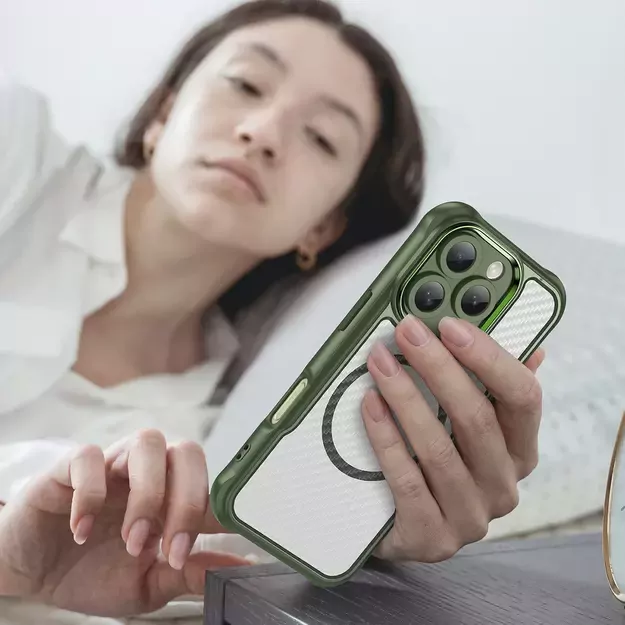 Leading Series MagSafe Silicone Case for iPhone 16 Pro Max - Green 14