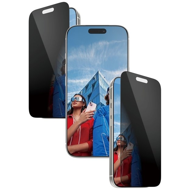 PanzerGlass Ultra-Wide Fit EasyAligner Privacy Glass for iPhone 17 Pro 1