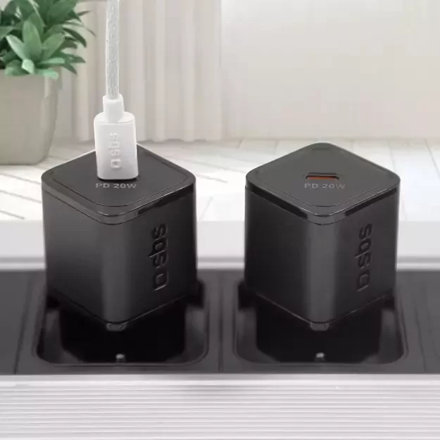 SBS TETRGAN1C20K 20W GaN USB-C Wall Charger with Power Delivery - Black 11