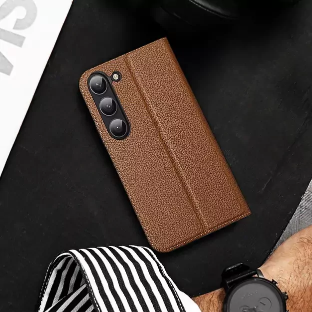Dux Ducis Skin X2 case Samsung Galaxy S23+ flip case wallet stand brown 5